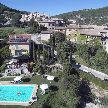 Agriturismo Roccagelli Vallo di Nera ภายนอก รูปภาพ