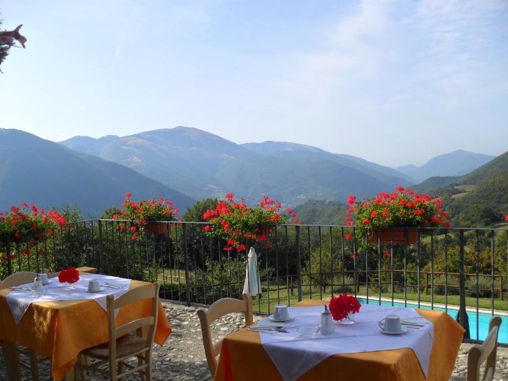 Agriturismo Roccagelli Vallo di Nera ภายนอก รูปภาพ
