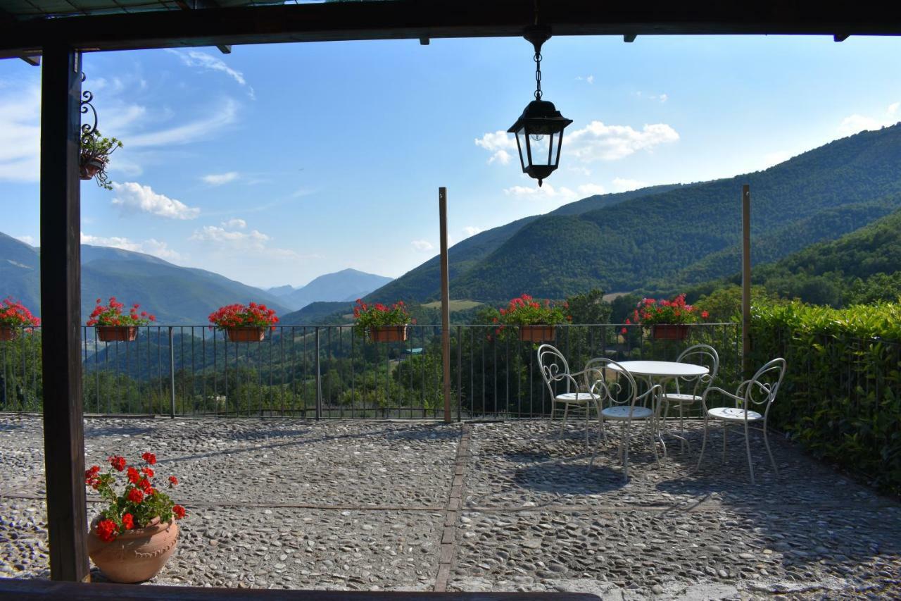 Agriturismo Roccagelli Vallo di Nera ภายนอก รูปภาพ